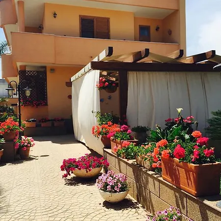 Zahir Da Cleo ベッド・アンド・ブレックファスト Castro (Lecce)